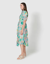 Load image into Gallery viewer, Walnut Melbourne – Berlin Dress for Women | Effortless Style Meets Modern Comfort